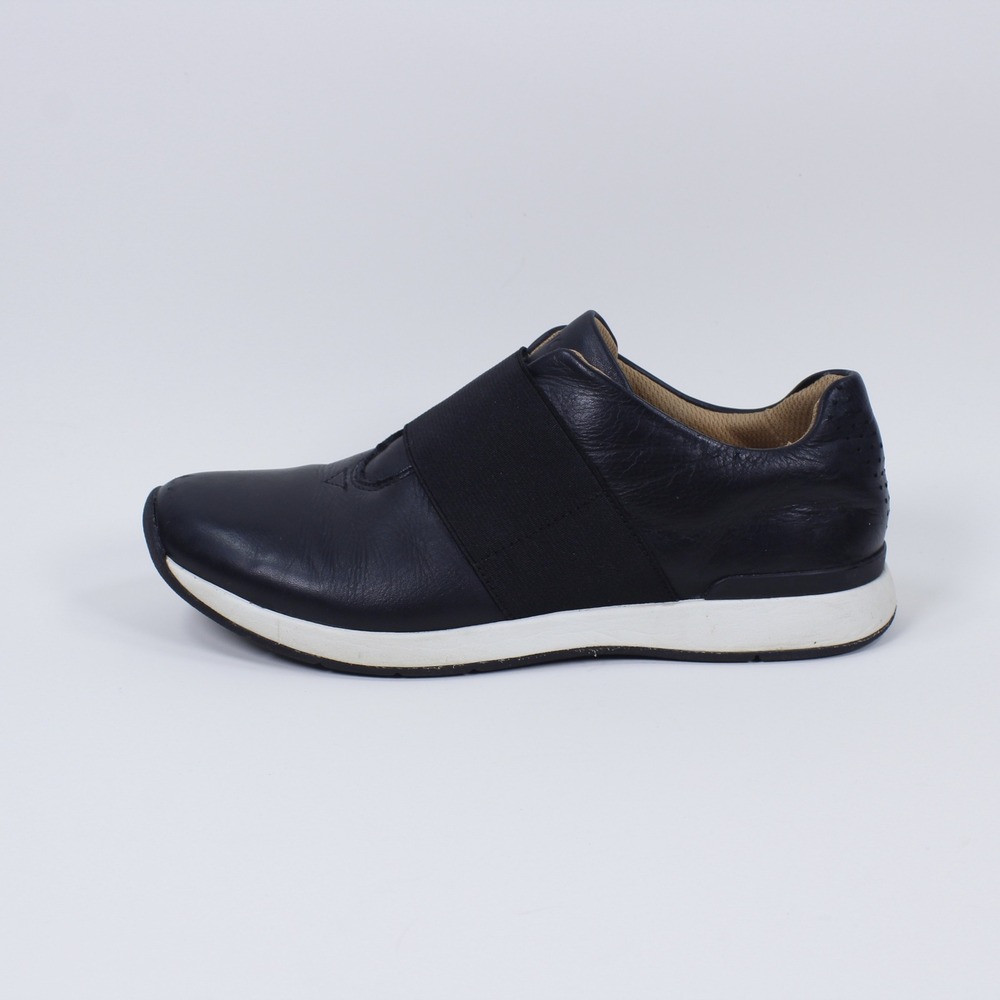 Vionic Codie Black Leather Slip On Sneakers Orthotic Support Women's Size 7
